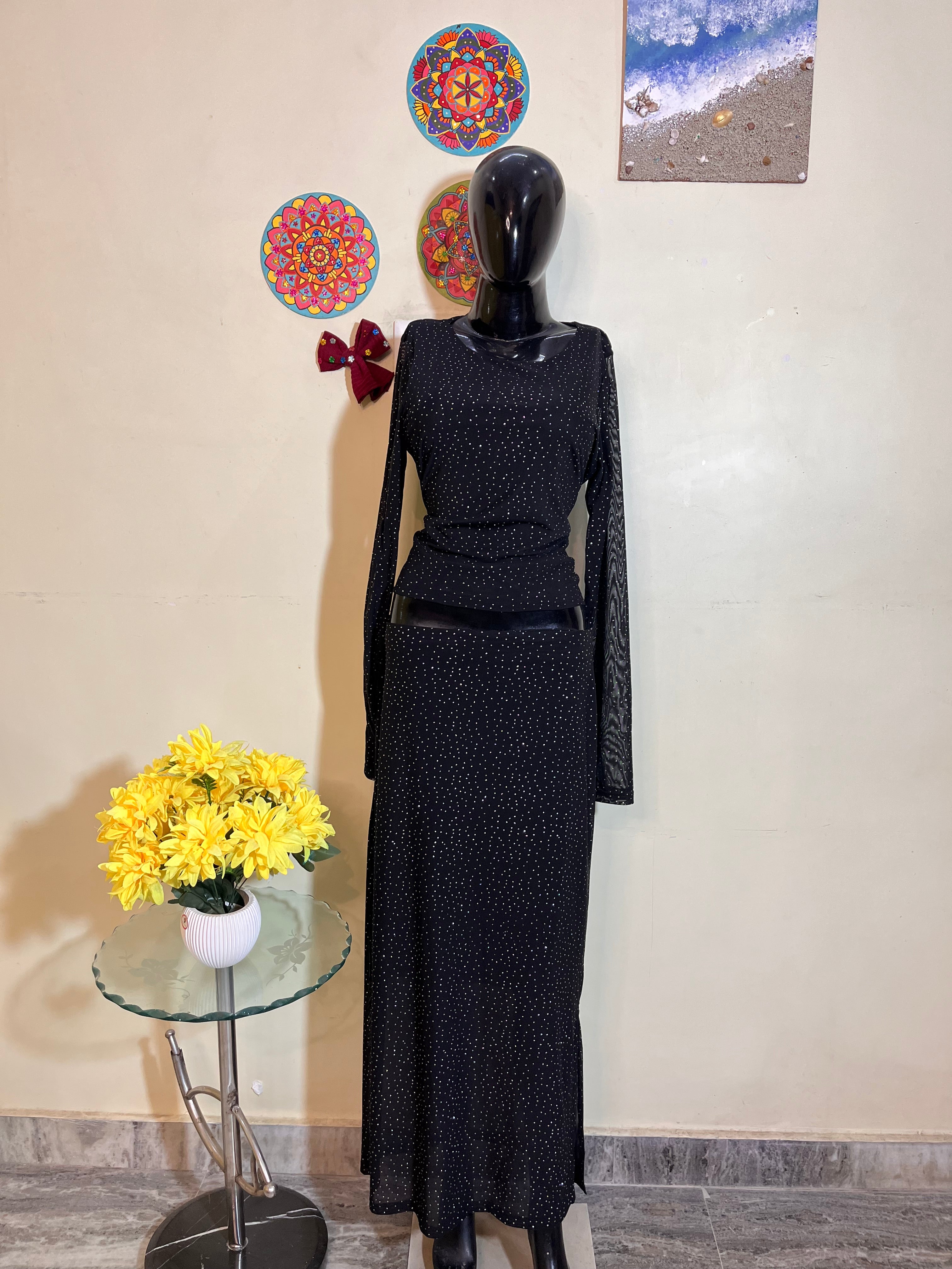 Trendy women’s skirt & top style coord set