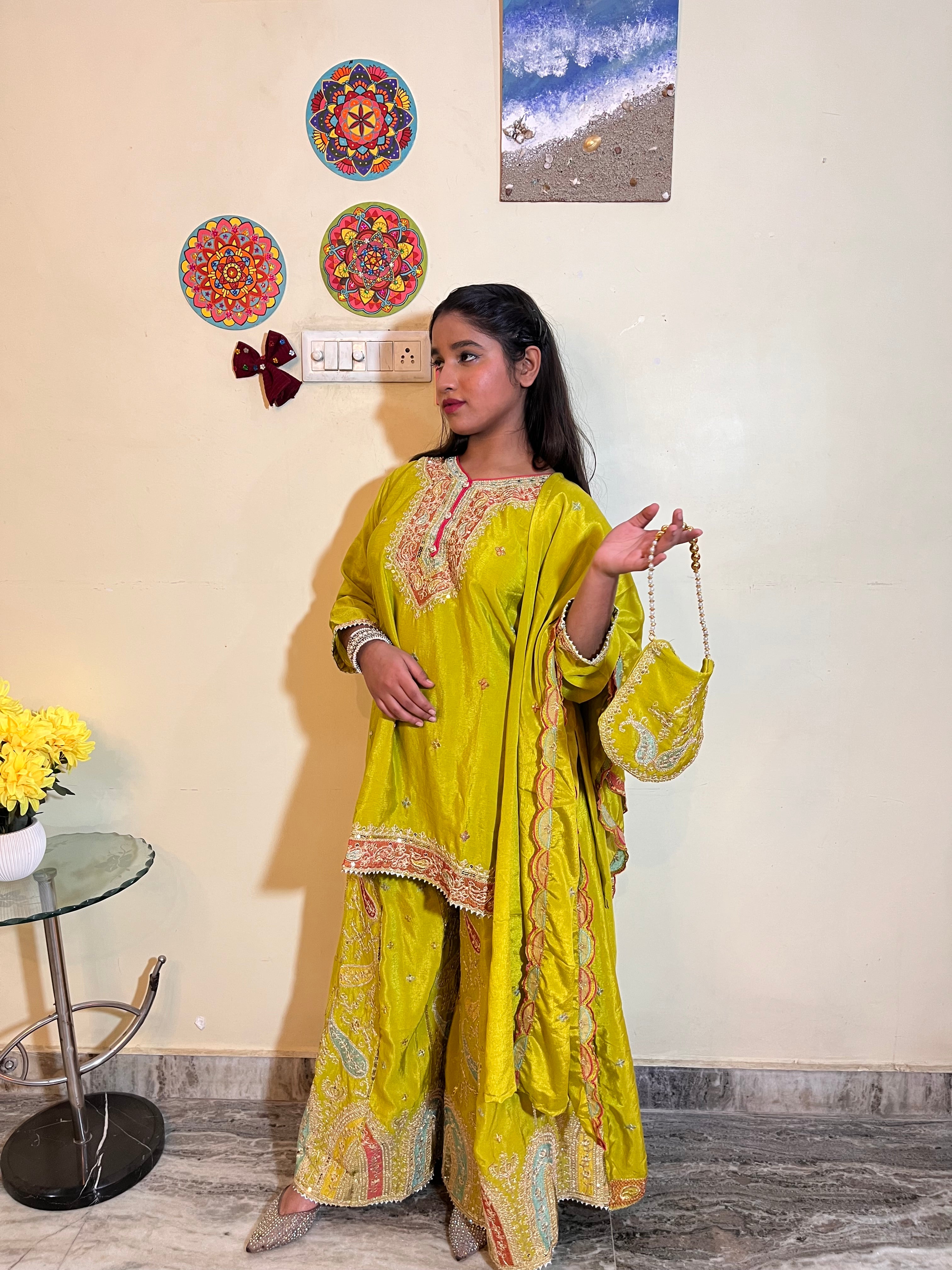 Women’s kurta set with wide leg bottoms