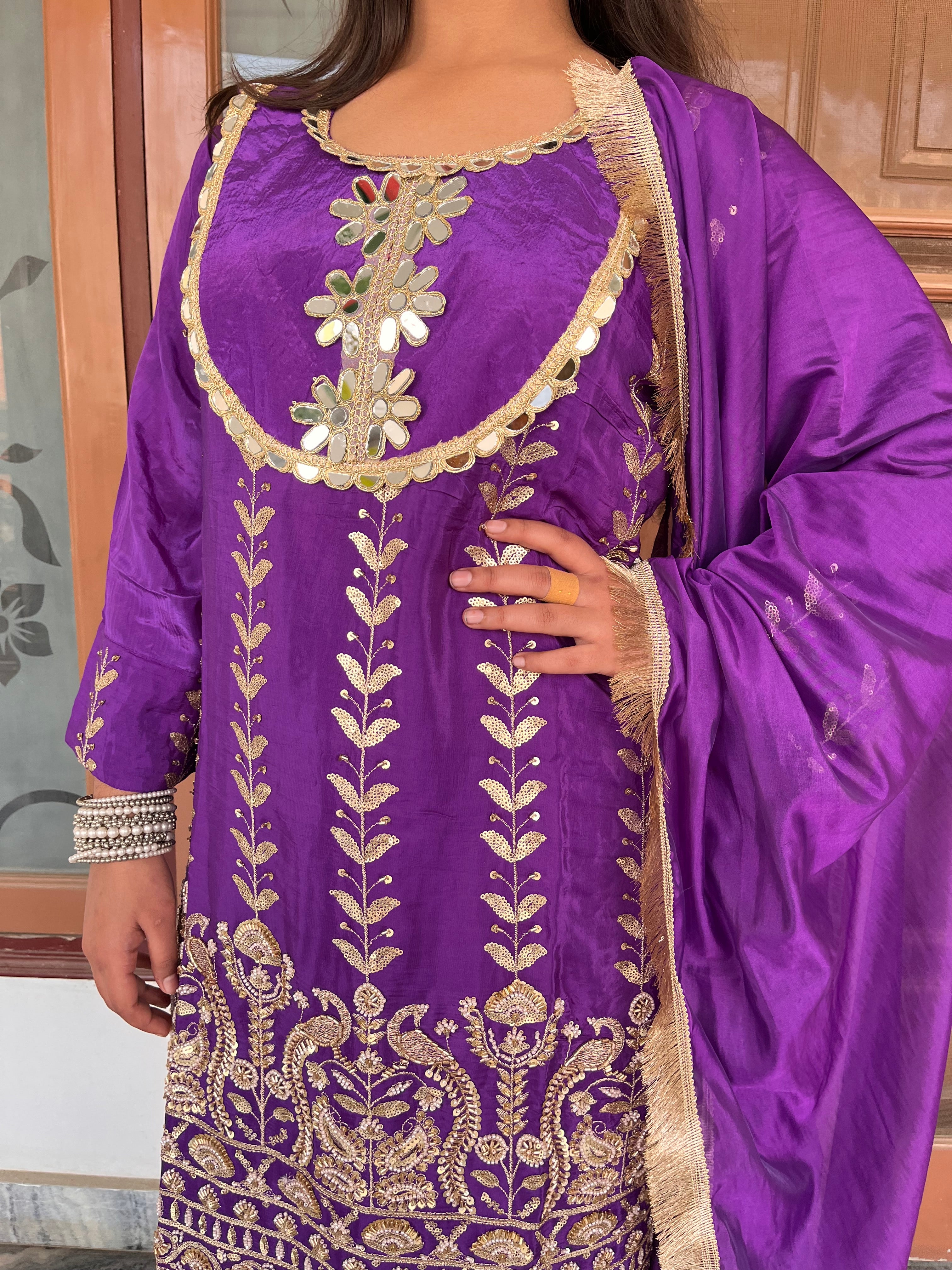 Beautiful women party wear kurta set with mirror work